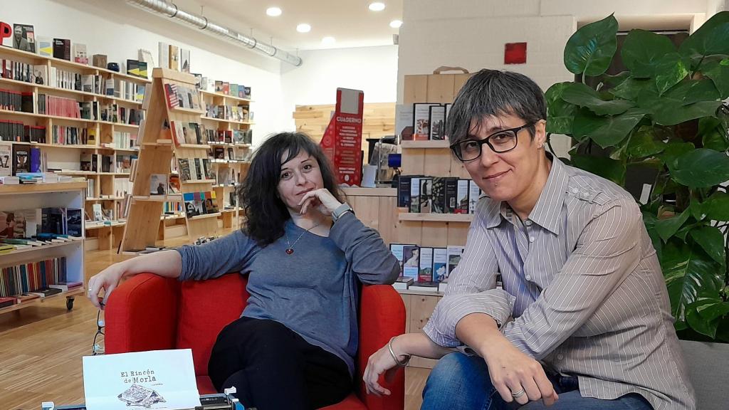 Gloria y Marta, las libreras de El Rincón de Morla.