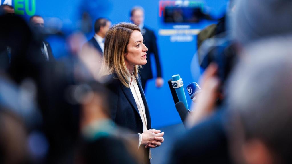 La presidenta de la Eurocámara, Roberta Metsola, durante la cumbre de Budapest