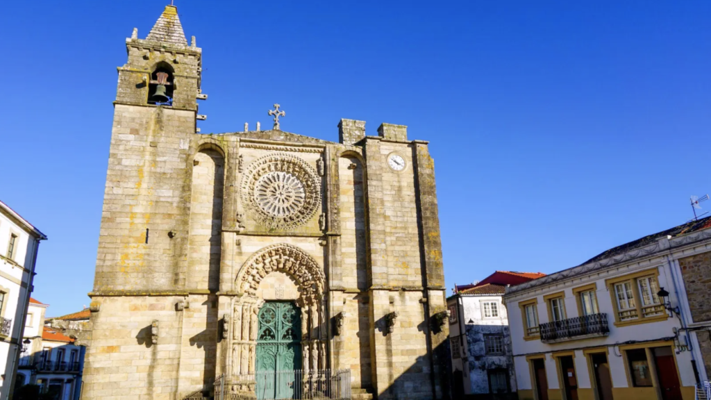 Iglesia de San Martiño de Noia.