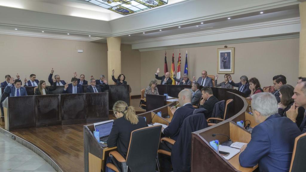 Votaciones en el Pleno de la Diputación de Segovia