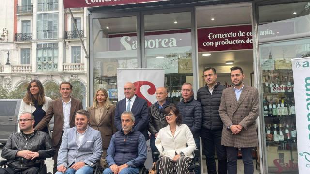 Presentación de la nueva tienda ‘Saborea Castilla y León’ de Aspaym en la plaza de Zorrilla