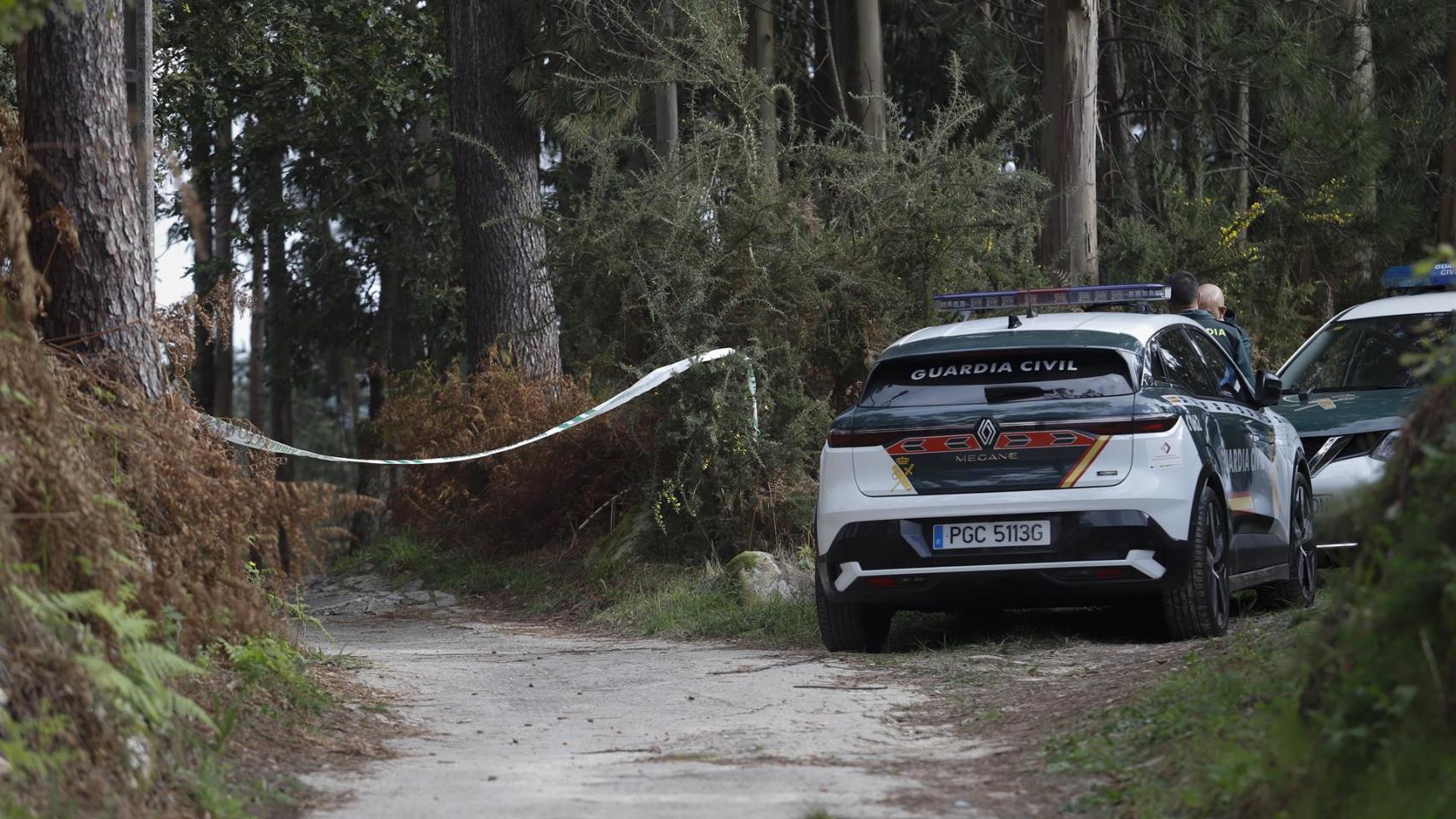 Imagen de la Guardia Civil en el lugar del supuesto homicidio.