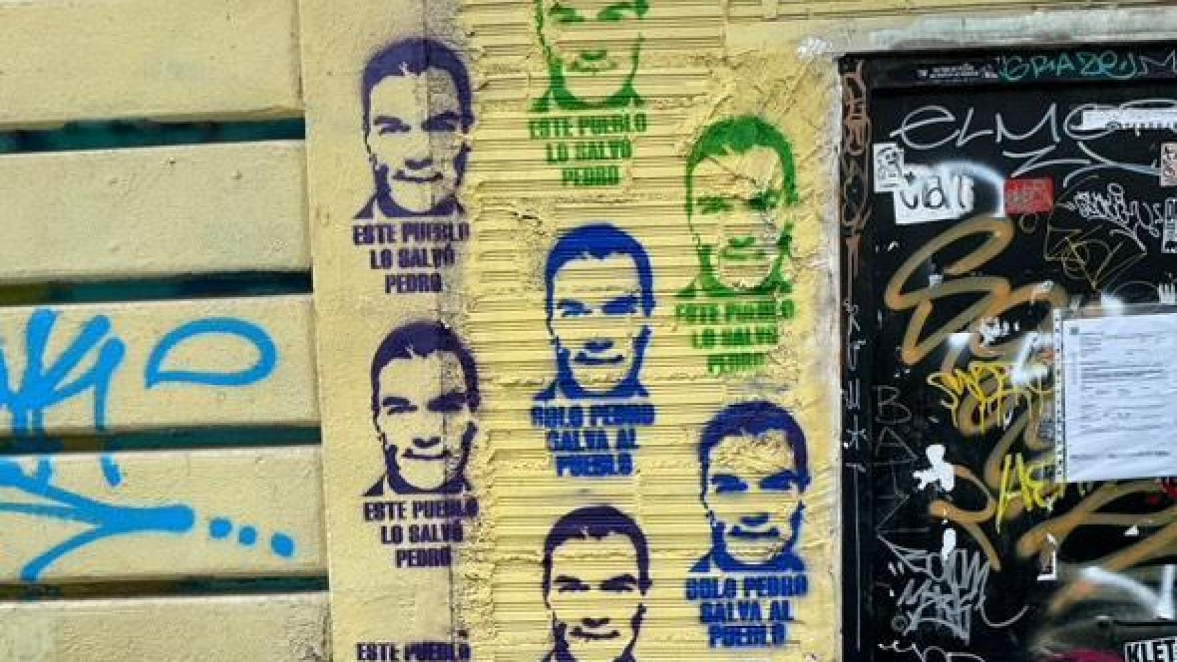 Pintadas en Valencia a favor de Pedro Sánchez