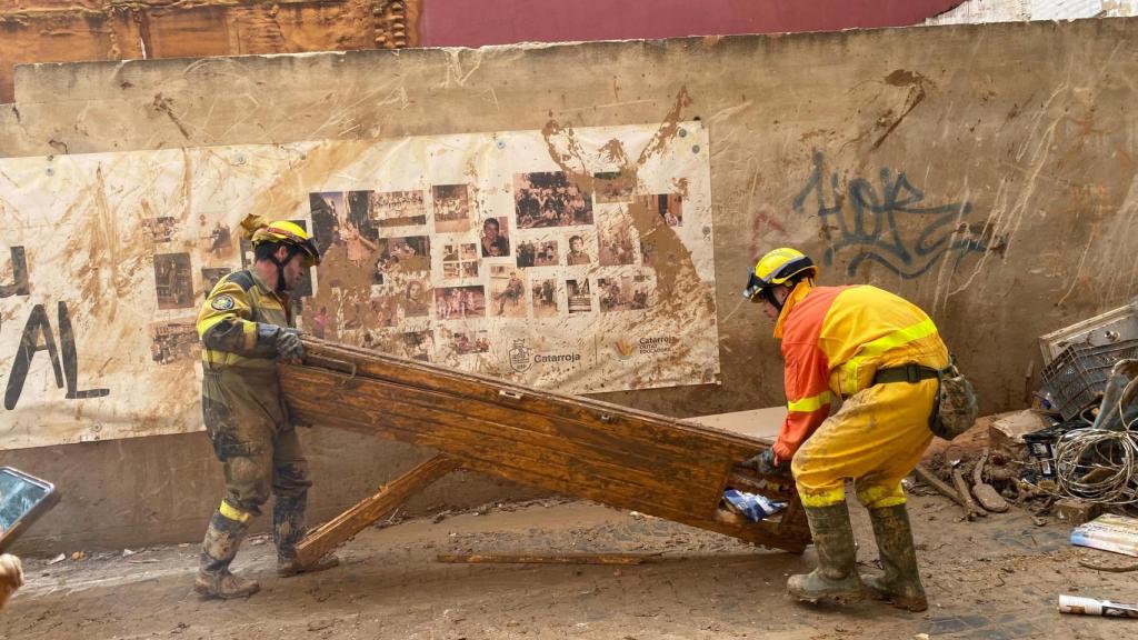 El operativo de Aragón en Catarroja se concentra en el barrio del Pilar, una trama urbana de avenidas anchas y calles estrechas