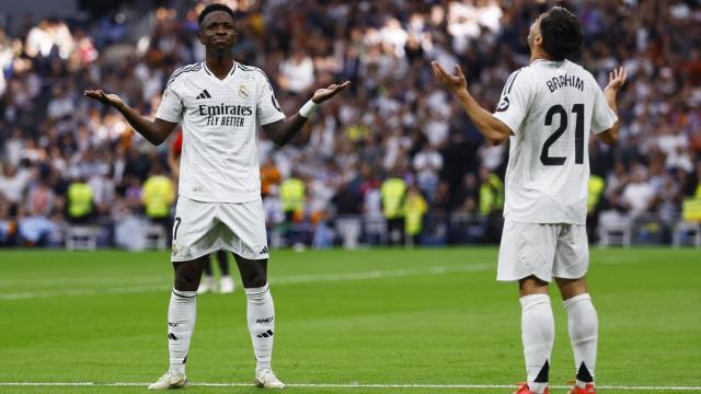 Vinicius y Brahim celebran un gol del Real Madrid