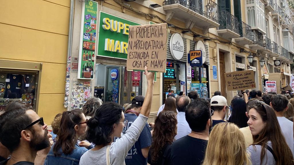 Una protesta en Málaga por la dificultad de acceso a la vivienda.