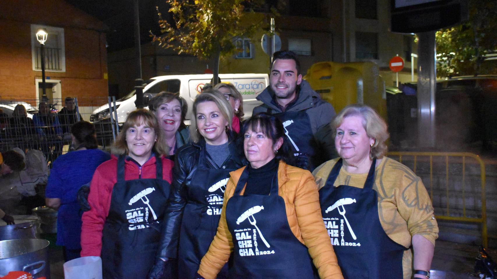 Una fiesta multitudinaria para saborear las deliciosas salchichas de Zaratán