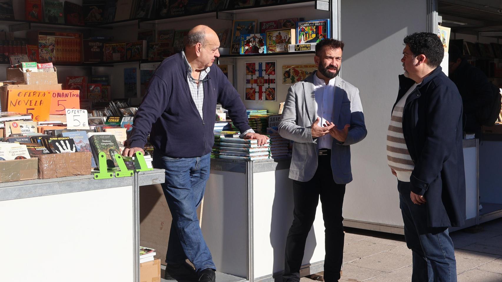 Inauguración de la Feria del Libro Antiguo en La Marina