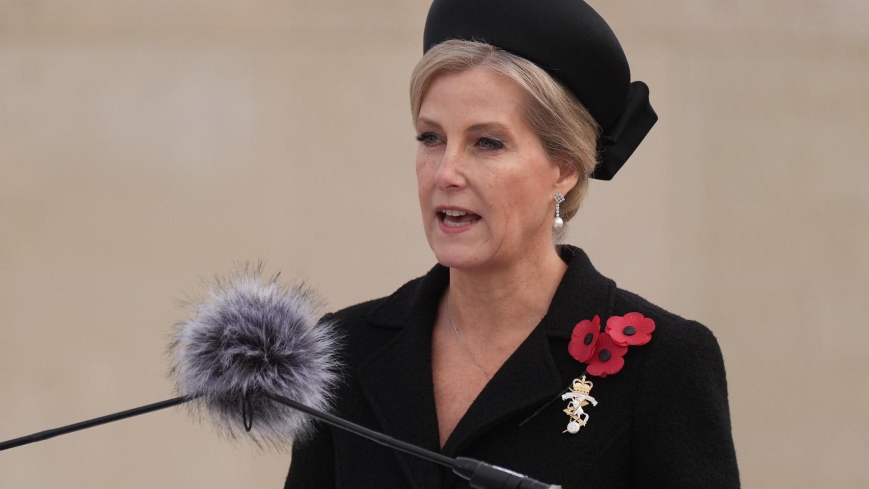 La esposa de Eduardo de Inglaterra.