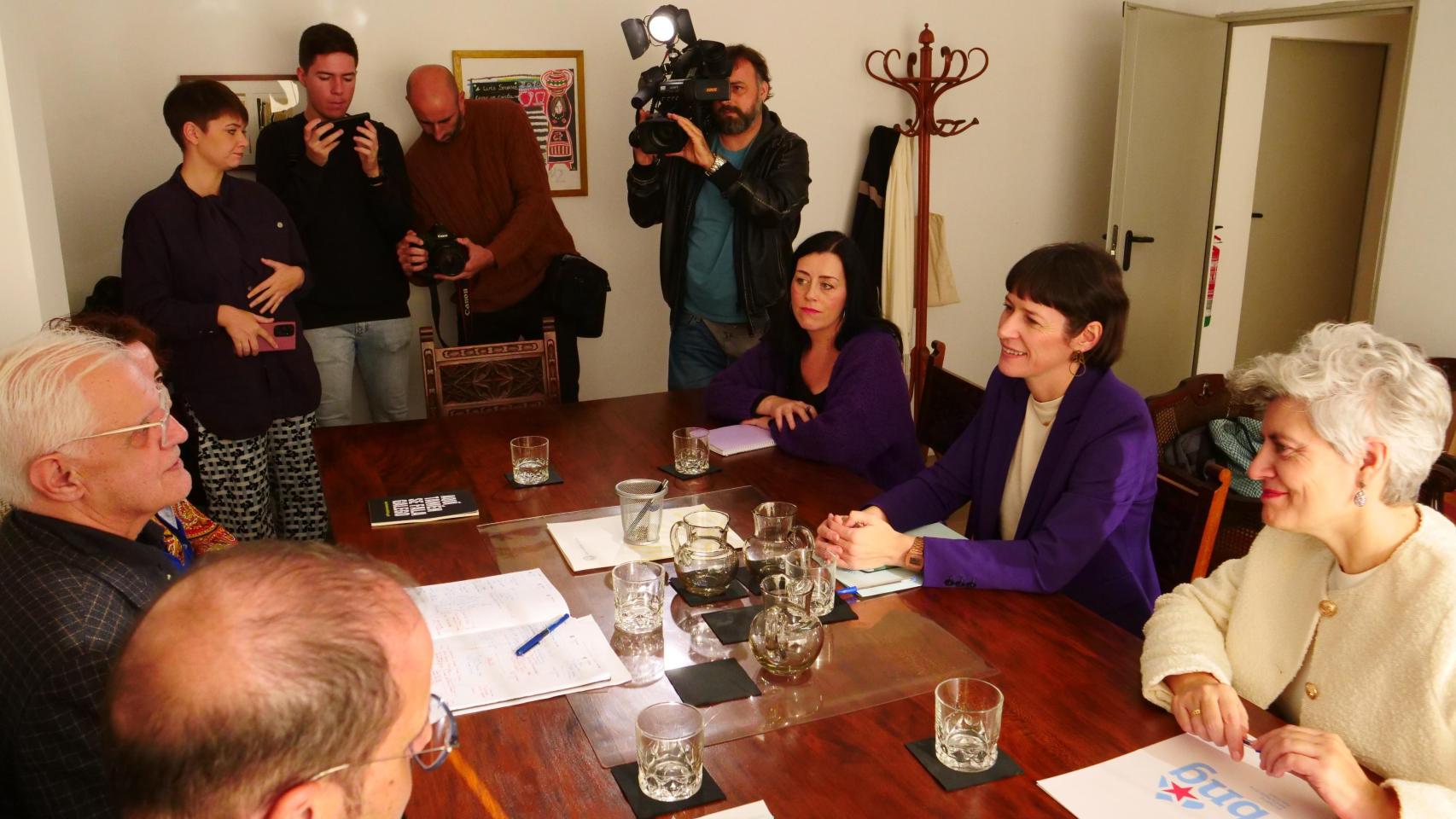 Reunión entre Ana Pontón y Víctor Freixanes sobre la situación del gallego