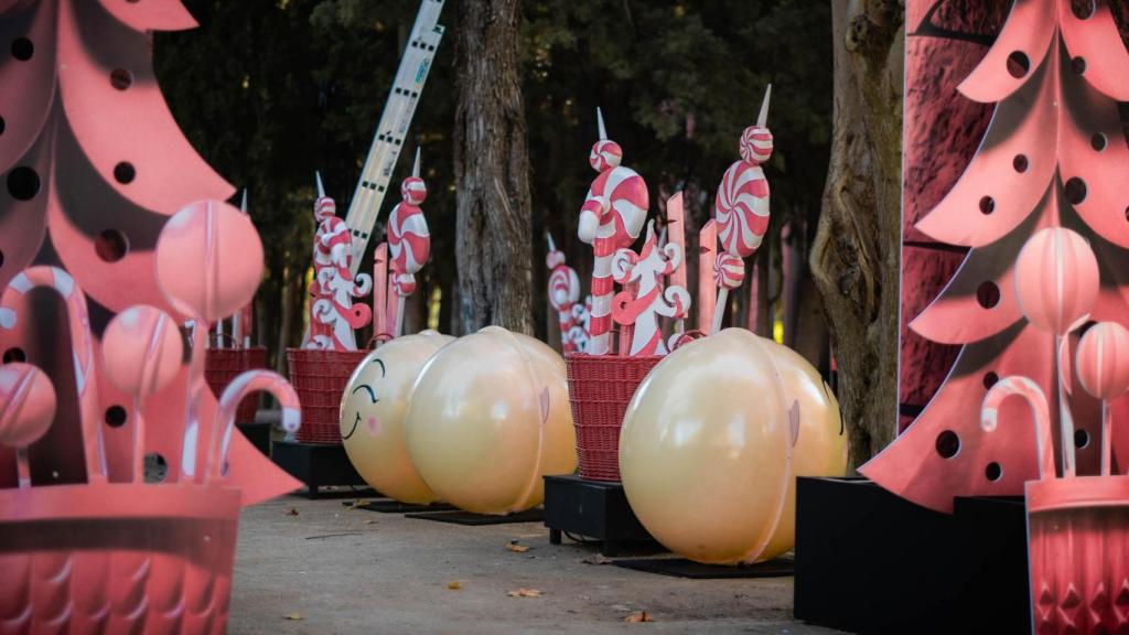 El parque Grande toma forma para la Navidad.