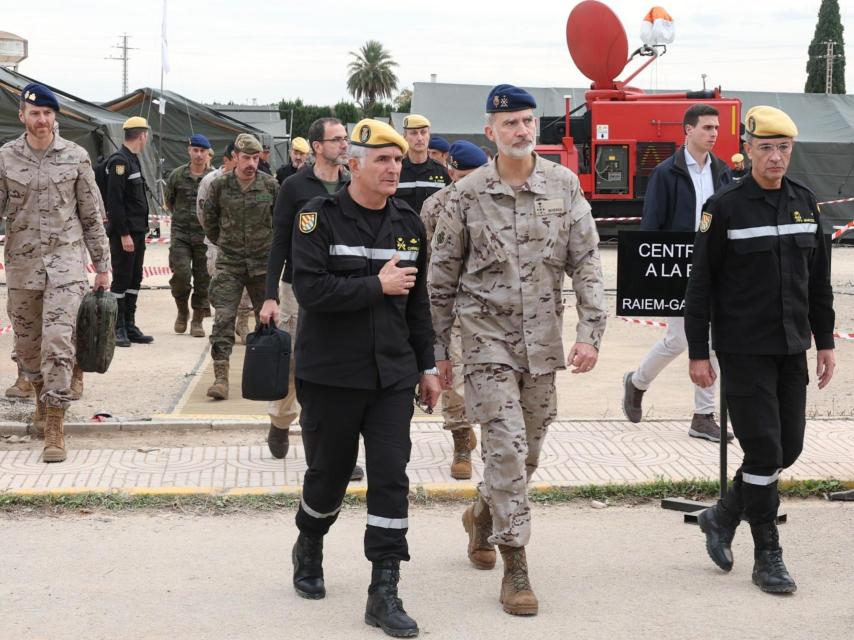 El Rey vuelve a Valencia para visitar a las unidades militares desplegadas