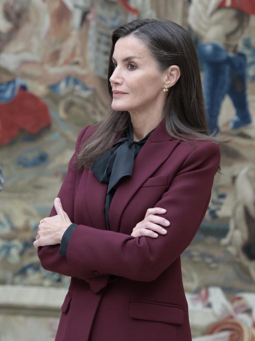 La reina Letizia, posando durante el acto.