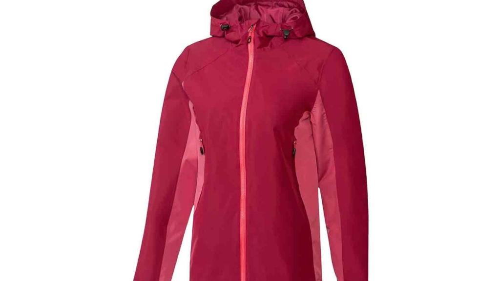 Chaqueta de trekking para mujer.