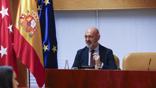 El rector de la Universidad Complutense de Madrid (UCM), Joaquín Goyache, durante su comparecencia.