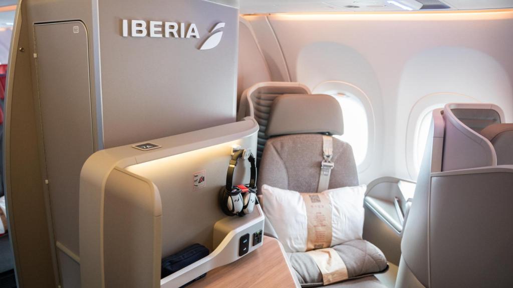 Interior del avión de Iberia A321XLR.