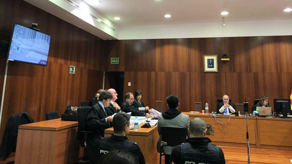 Luigi Anthony V. M. en la tercera sesión del juicio en la Audiencia Pública de Zaragoza.