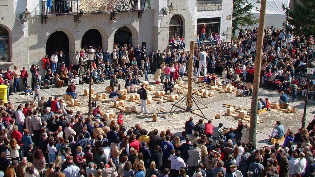 Fiesta de los Gabarreros en El Espinar (Segovia)