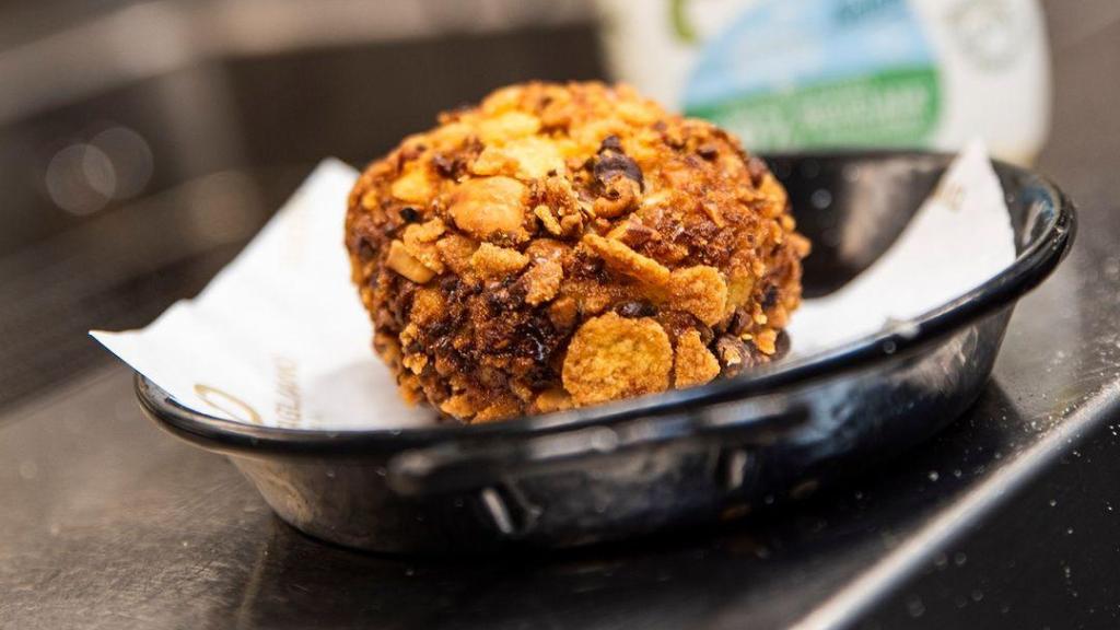 Así se elabora el 'cubo de basura', la deliciosa receta de aprovechamiento con origen en Nápoles