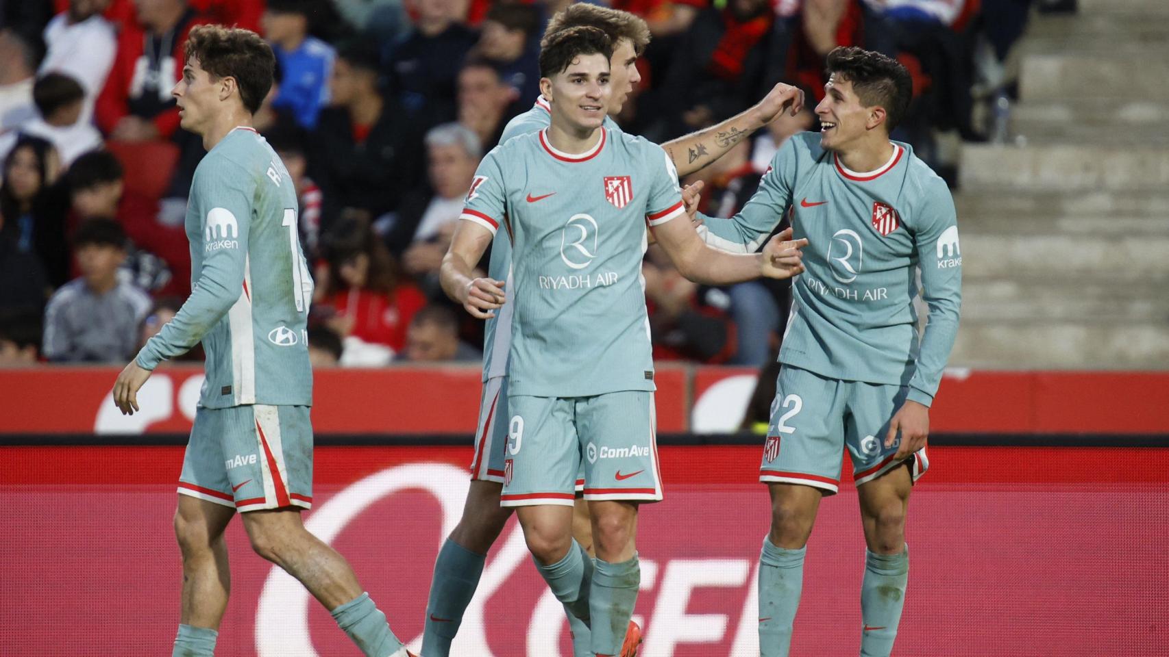 Julián Álvarez celebra el gol de la victoria del Atlético de Madrid ante el Mallorca.