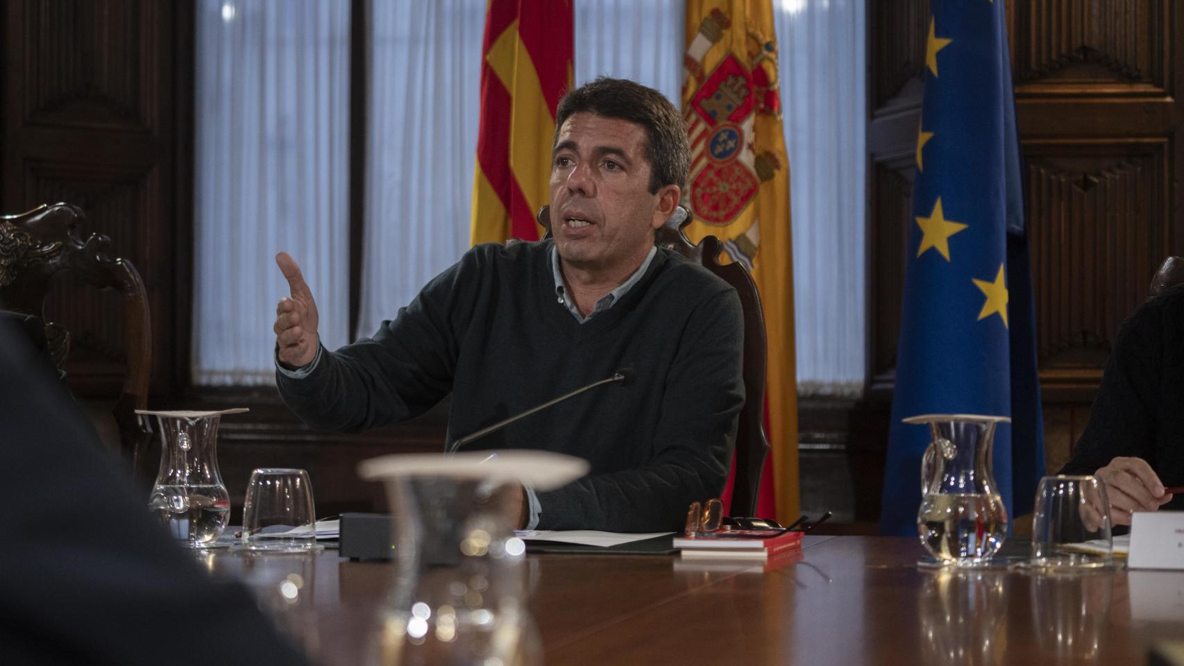 El president de la Generalitat valenciana, Carlos Mazón, durante el pleno extraordinario del Consell de la Generalitat, a 12 de noviembre de 2024.