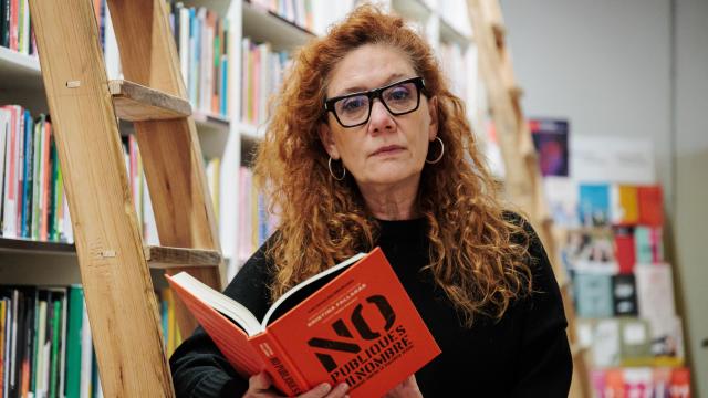 Cristina Fallarás posa momentos antes de la presentación de su libro.