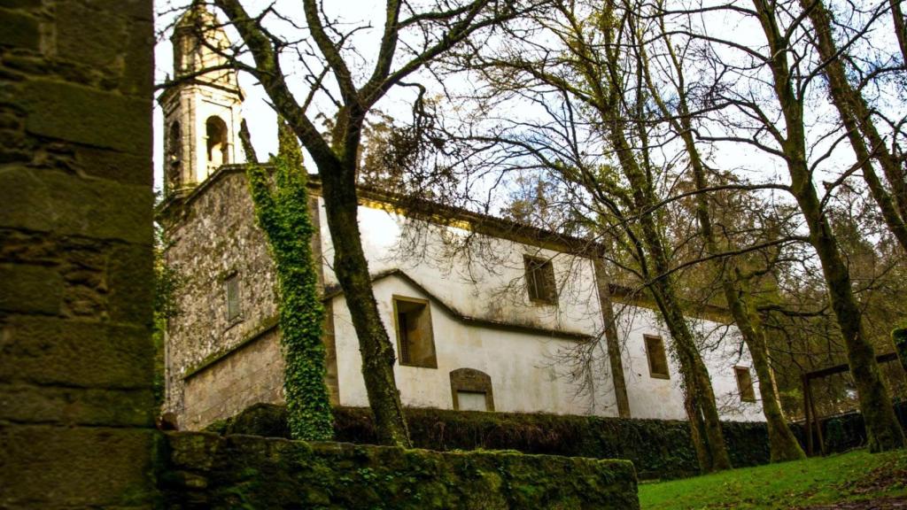 Vista de la actual iglesia de San Xusto de Toxosoutos.