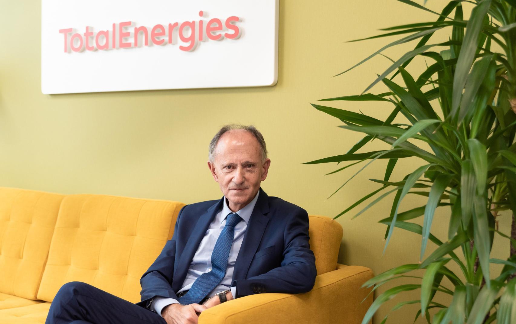 Javier Sáenz de Jubera en las oficinas de Madrid de TotalEnergies.