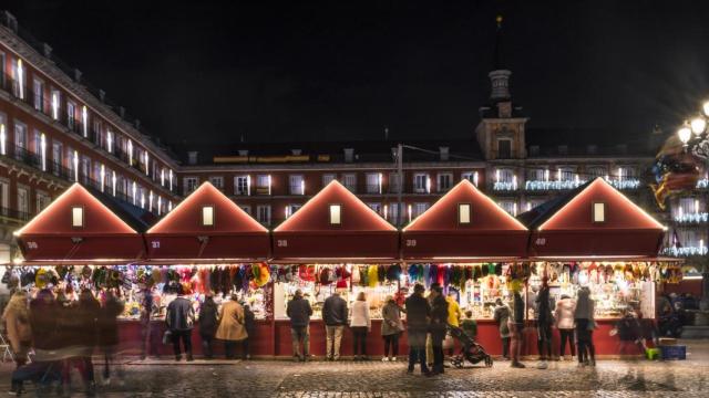 Imagen del mercadillo de Navidad en la Plaza Mayor de Madrid.