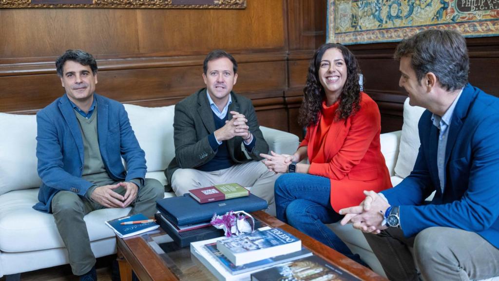 Carlos Velázquez y Noelia de la Cruz estuvieron acompañados por Juan José Alcalde y Noelia de la Cruz, respectivamente.