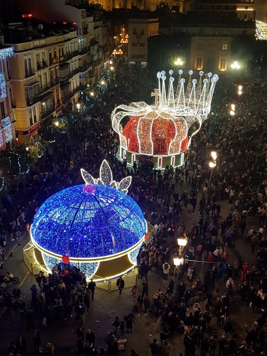 Coronas de Reyes Magos en Sevilla