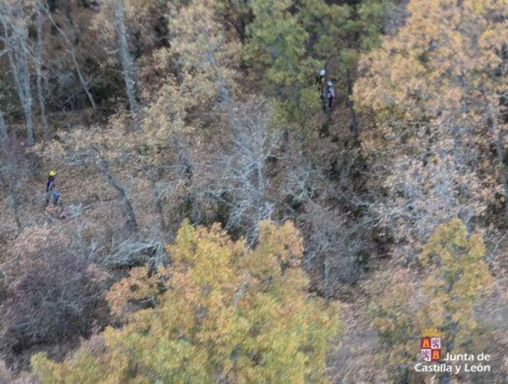 Imagen del rescate al ciclista herido en León