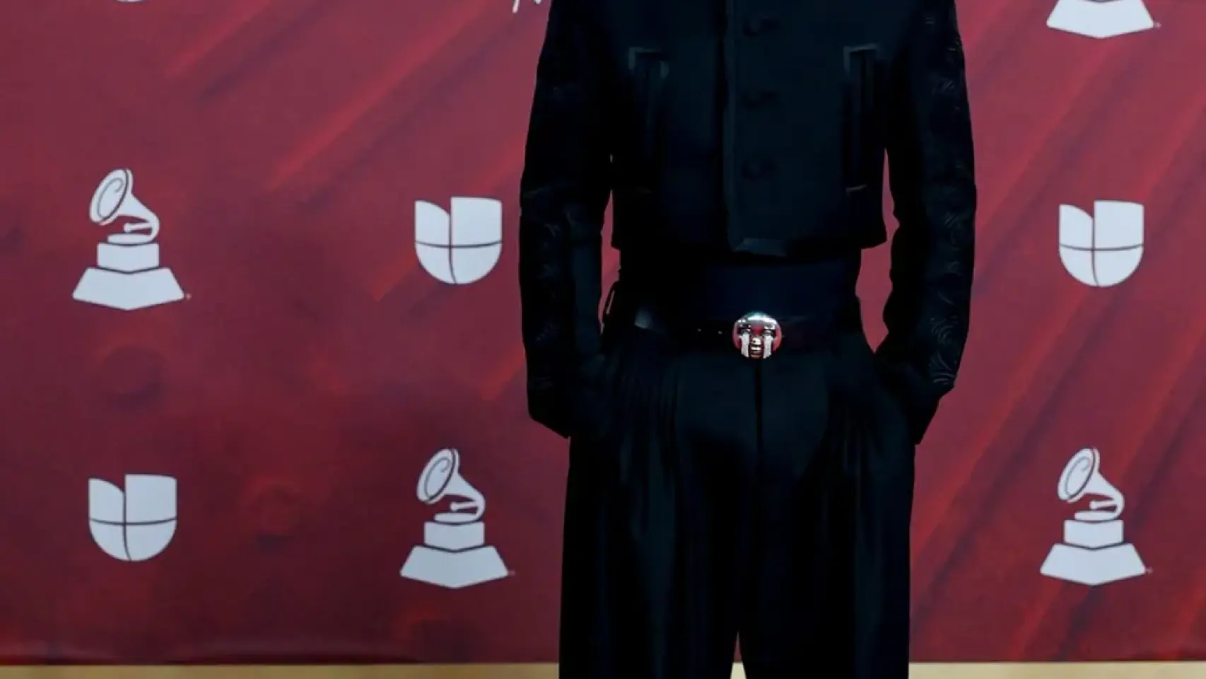 Quevedo en la alfombra roja de los Latin Grammy 2024.