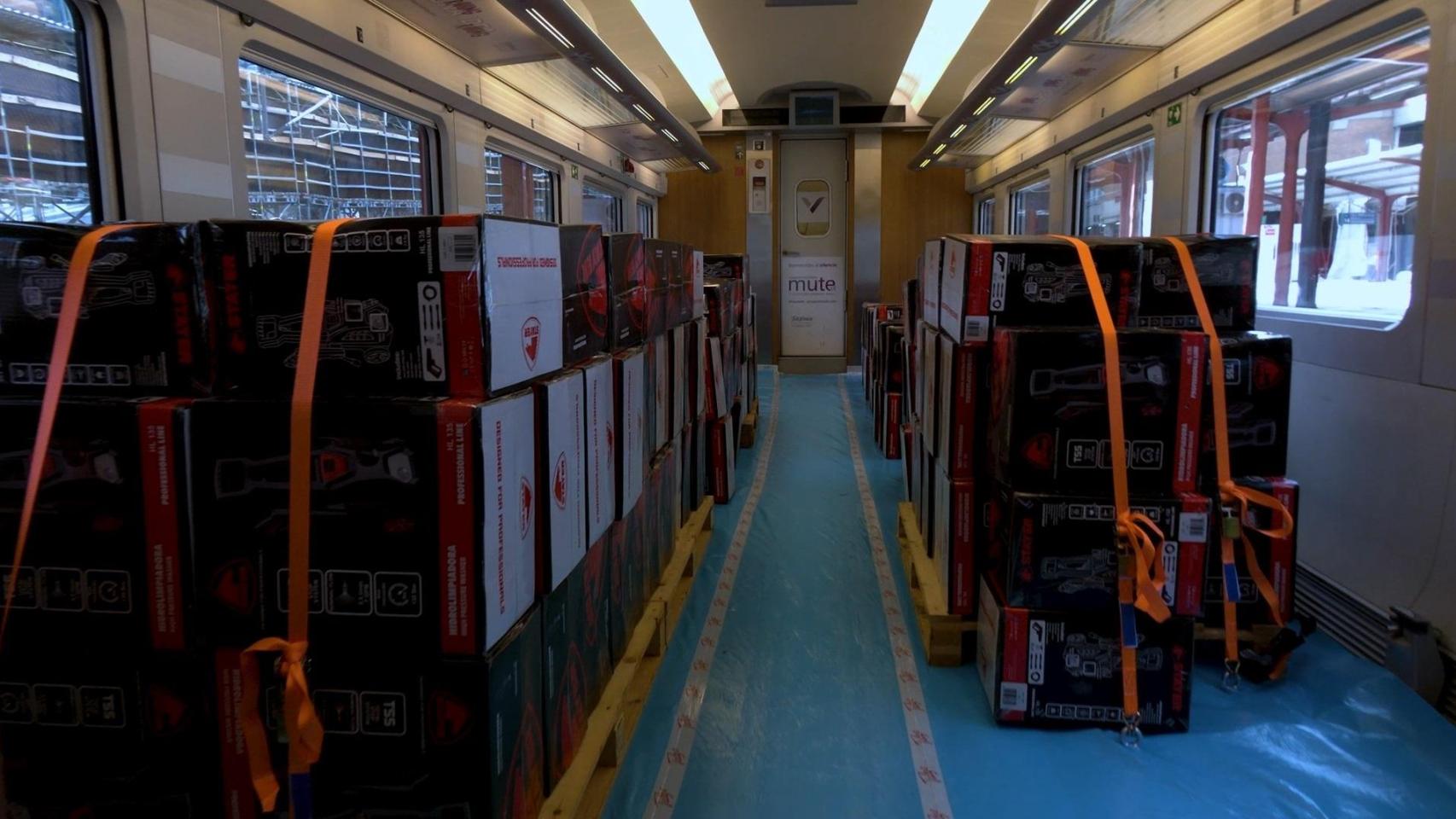 Interior del tren solidario de Renfe. Renfe