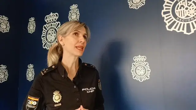 La portavoz de la  Policía Nacional Beatriz Gambón