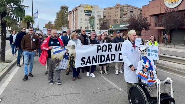 Manifestación en favor de la sanidad pública en Talavera. Foto: Ayuntamiento.