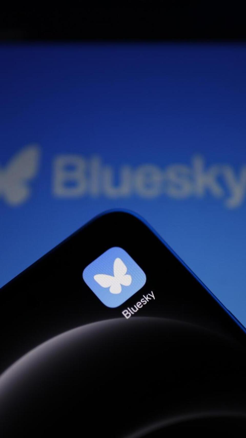 Bluesky fue concebido en 2019 por Jack Dorsey, cofundador de Twitter, mientras aún era CEO de la compañía.