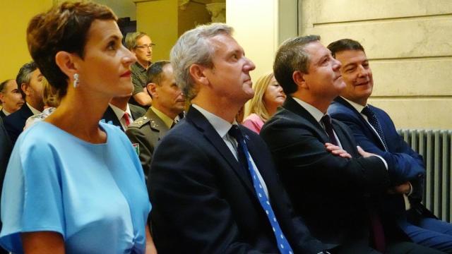 La presidenta de Navarra, María Chivite; el presidente de Galicia, Alfonso Rueda; y el presidente de Castilla-La Mancha, Emiliano García-Page.