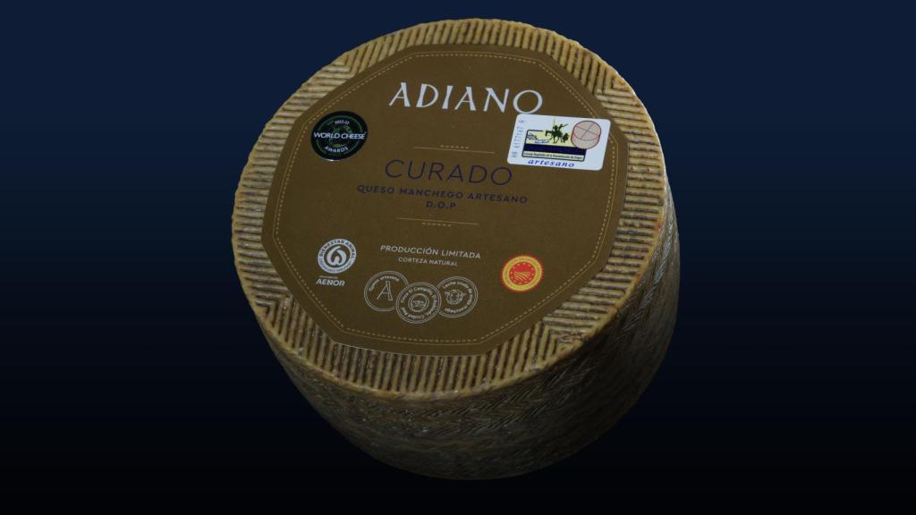 Adiano Curado.