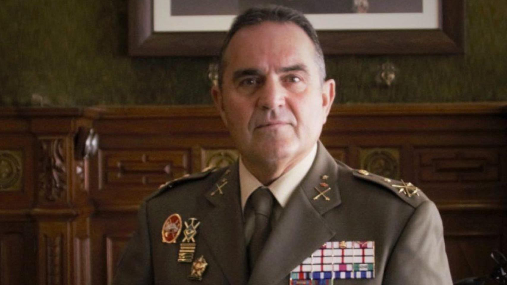 Mazón nombra al teniente general Francisco Gan Pampols vicepresidente para la Recuperación de Valencia