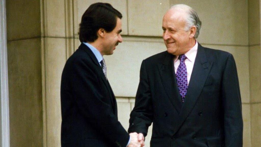 José María Aznar y Xabier Arzalluz en 1996