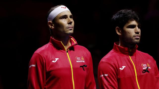 Rafael Nadal y Carlos Alcaraz antes de la eliminatoria de España frente a Países Bajos en la Copa Davis