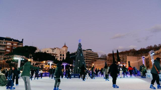 Pista de hielo Javier Fernández en la plaza de Colón.