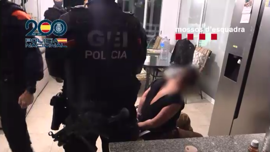 Imagen extraída de la detención de Lorenzo y otros 13 miembros de la facción del grupo criminal en Barcelona.