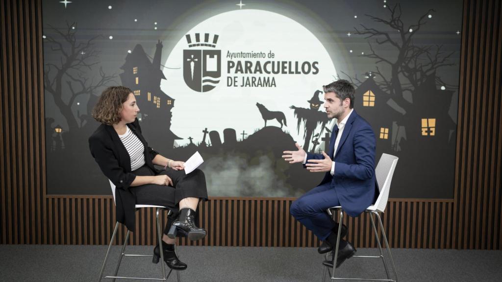 El alcalde de Paracuellos durante su entrevista con EL ESPAÑOL.