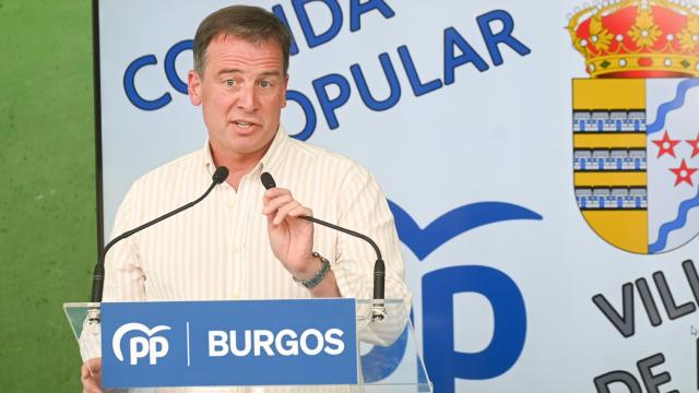 El presidente del PP de Burgos, Borja Suárez