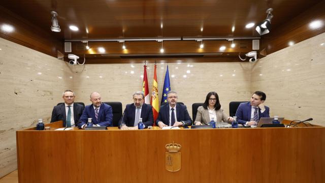 Comisión de Economía y Presupuestos de las Cortes de Castilla-La Mancha. Foto: Cortes CLM.