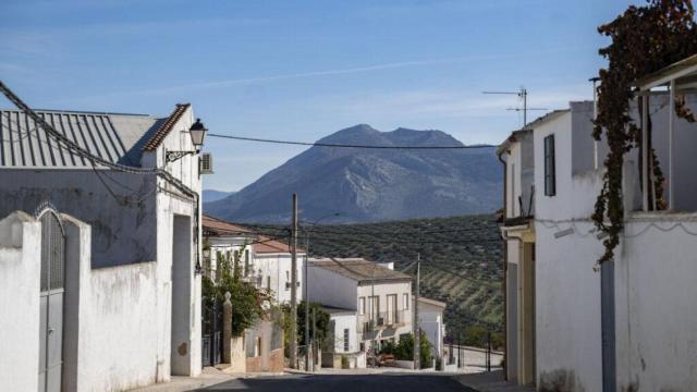 Una calle de La Bobadilla.