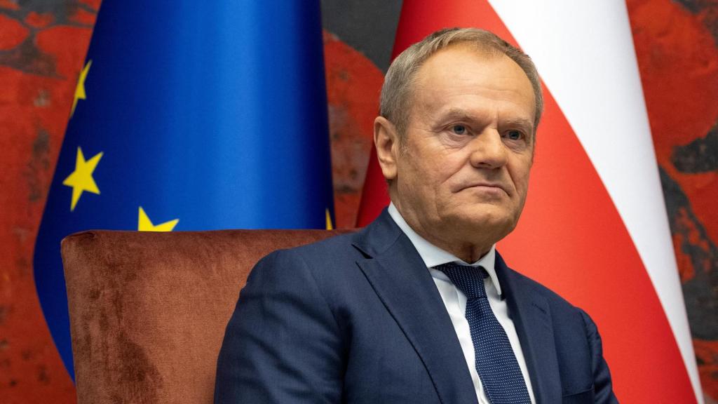 El primer ministro de Polonia, Donald Tusk, en una reunión con el presidente de Serbia, Aleksandar Vucic, en Belgrado.