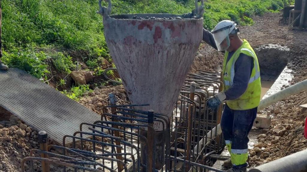 Las obras del Metro siguen avanzando en Pino Montano.